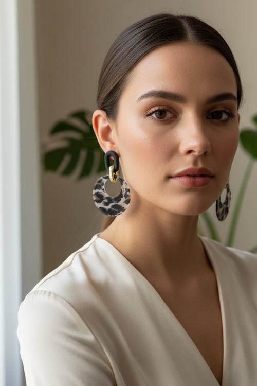 Boucles d’oreilles créoles motif léopard – bijoux tendance femme style bohème chic