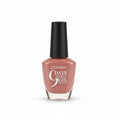 Vernis à ongles effet gel 9 jours brillance et une couverture parfaite, fidèle dès l’application.