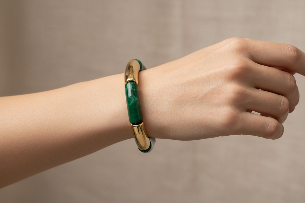 "Bracelet jade résine vert doré bijou"