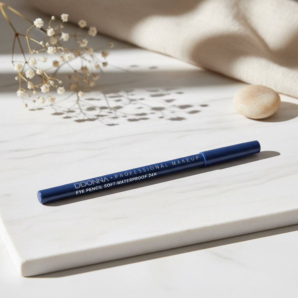 "Crayon eye-liner waterproof 24h bleu longue tenue"