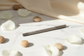 "Crayon eye-liner waterproof 24h gris longue tenue"